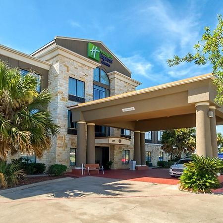 Holiday Inn Express And Suites Beeville By Ihg Exteriér fotografie